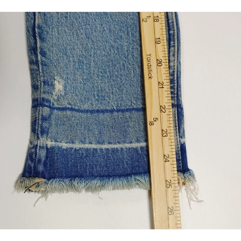 Abercrombie & Fitch High Rise Mom Jean Womens 26/2 S Blue Denim Short Distressed